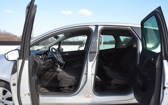 Opel Meriva cena 24900 przebieg: 181000, rok produkcji 2013 z Zabrze małe 466